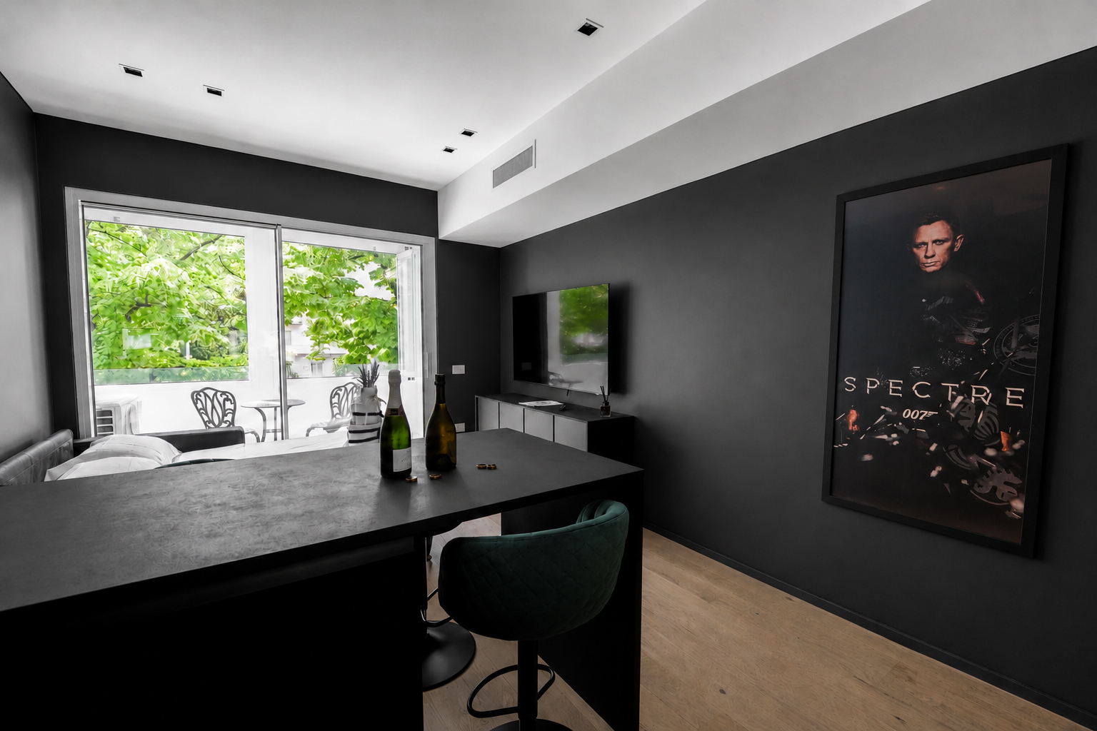 Suite Spectre